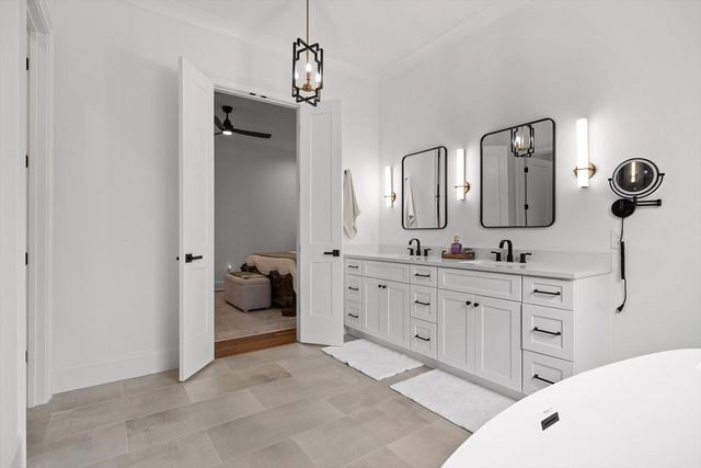 186 W Madison Street, Chatsworth, GA 30705