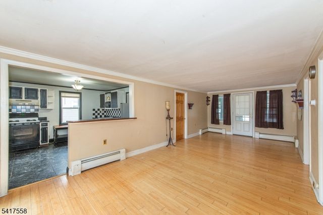 43 Bridge St, Ogdensburg Boro, NJ 07439