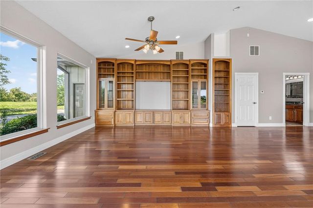 7743 SE Fred Evans Road, Lawson, MO 64062