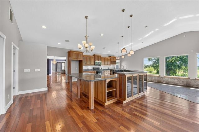 7743 SE Fred Evans Road, Lawson, MO 64062