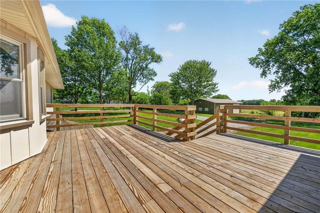 7743 SE Fred Evans Road, Lawson, MO 64062