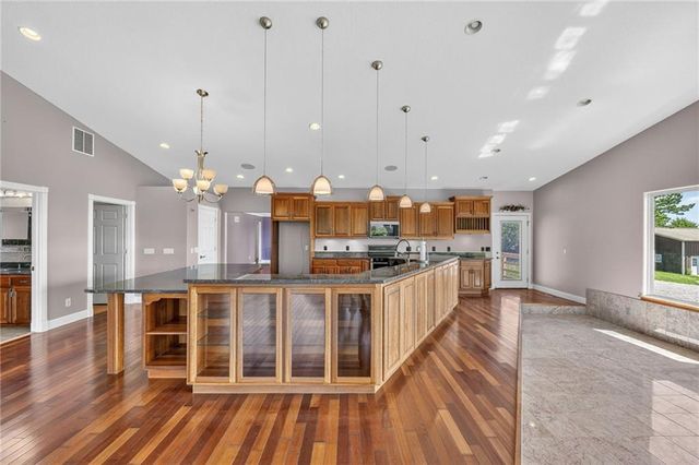 7743 SE Fred Evans Road, Lawson, MO 64062