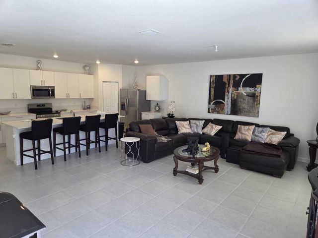 4917 Peacock Way 5838, Dania Beach, FL 33312