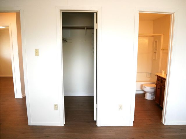 2005 Old West PL B, Round Rock, TX 78681