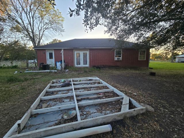 10527 Mary Lane, Manvel, TX 77578