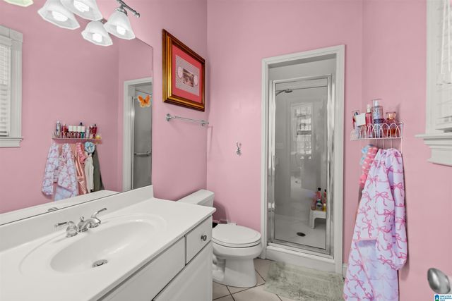 1006 FAIRMONT CIRCLE, Birmingham, AL 35242