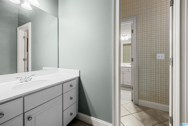 1006 FAIRMONT CIRCLE, Birmingham, AL 35242