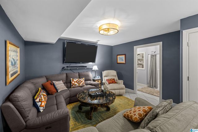 1006 FAIRMONT CIRCLE, Birmingham, AL 35242