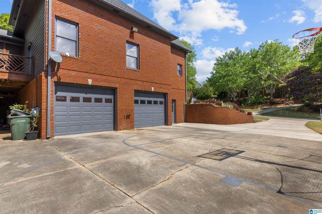 1006 FAIRMONT CIRCLE, Birmingham, AL 35242