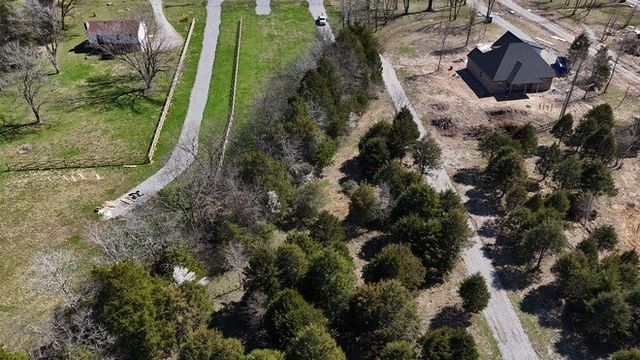 406A Harsh Ln, Castalian Springs, TN 37031