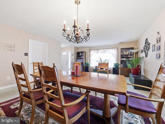 725 VIRGIN ISLAND DR, Williamstown, NJ 08094