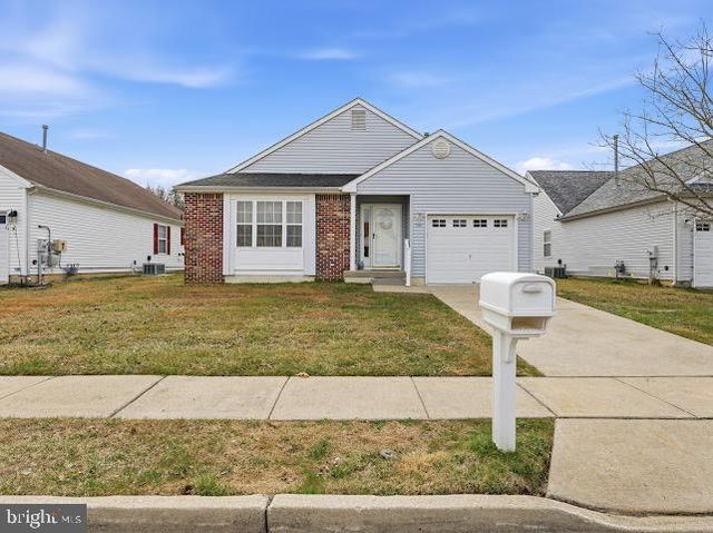 725 VIRGIN ISLAND DR, Williamstown, NJ 08094