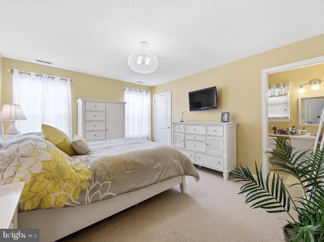 725 VIRGIN ISLAND DR, Williamstown, NJ 08094