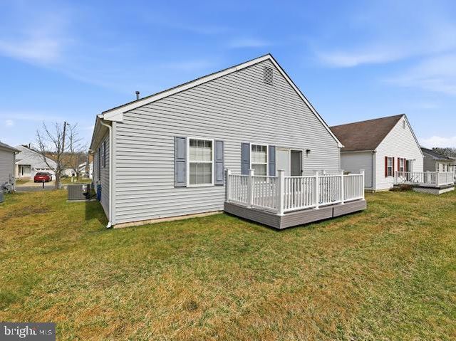 725 VIRGIN ISLAND DR, Williamstown, NJ 08094