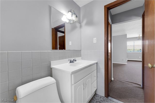 18809 Bella Drive 4, Cleveland, OH 44119