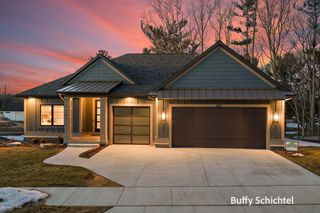 2892 Duneside Trail, Muskegon City, MI 49441