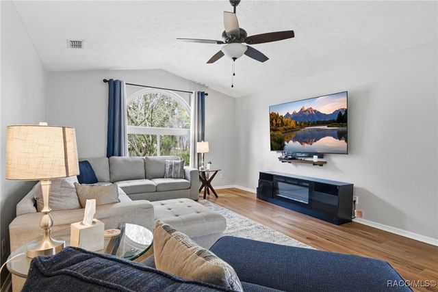 1141 N Cherry Pop Drive, Hernando, FL 34442