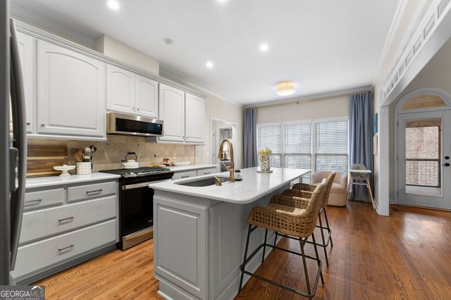 1 London Court, Cartersville, GA 30120