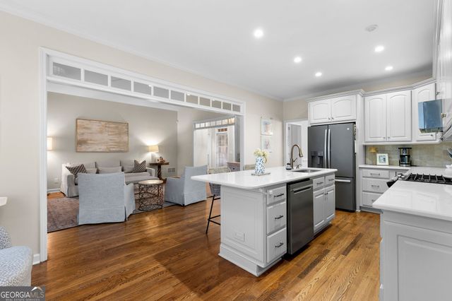 1 London Court, Cartersville, GA 30120