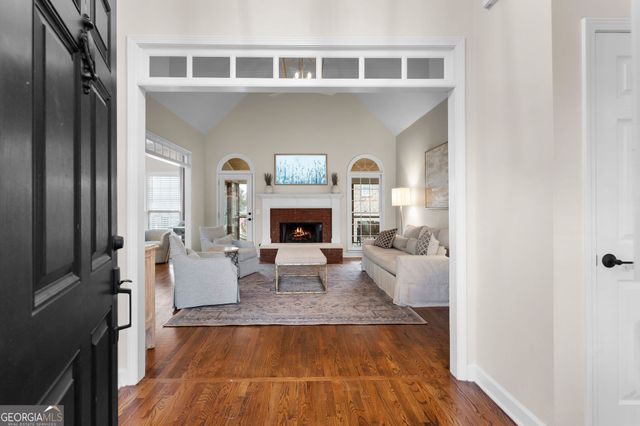 1 London Court, Cartersville, GA 30120