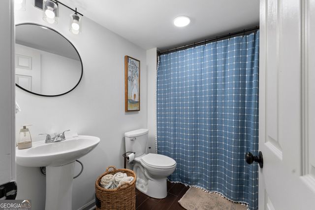 1 London Court, Cartersville, GA 30120