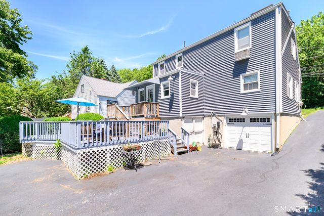 2261 Easton Turnpike, Fairfield, CT 06825