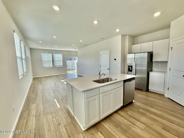 10628 WATERFIELD Road, Jacksonville, FL 32221