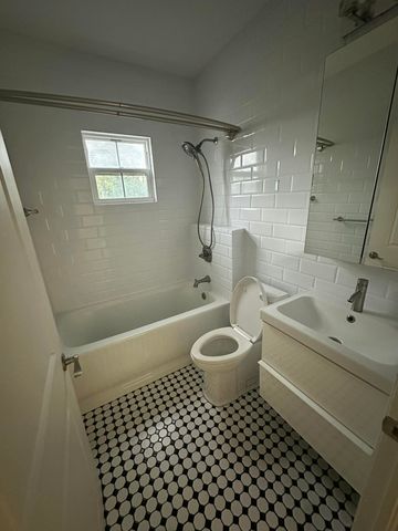729 SE 2nd Avenue, Delray Beach, FL 33483