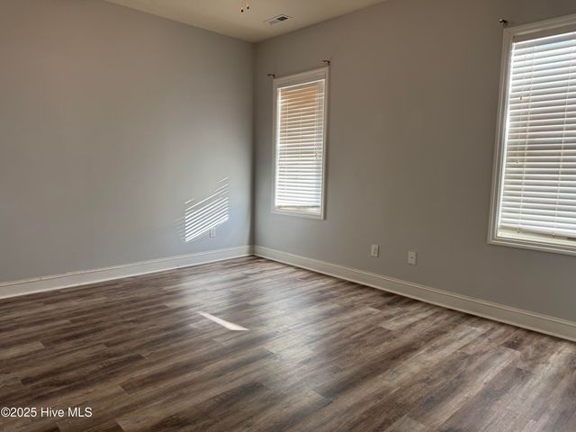 414 Peregrine Ridge Drive, New Bern, NC 28560