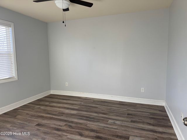 414 Peregrine Ridge Drive, New Bern, NC 28560