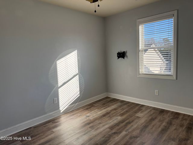 414 Peregrine Ridge Drive, New Bern, NC 28560