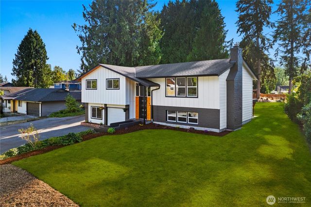 2506 101st Ave NE, Lake Stevens, WA 98258