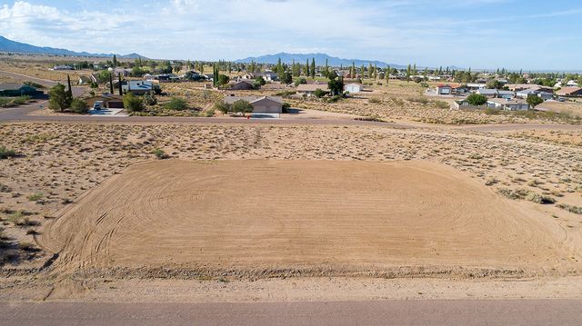 7378 E Blazed Ridge Drive, Kingman, AZ 86401