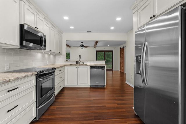 14658 County Road 2169D, Henderson, TX 75652