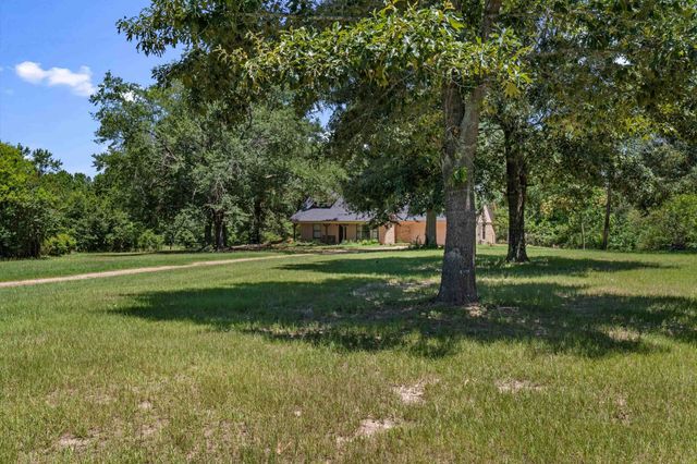 14658 County Road 2169D, Henderson, TX 75652