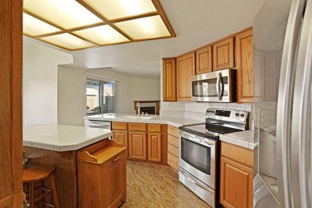 1809 Blueridge Ct, Modesto, CA 95351