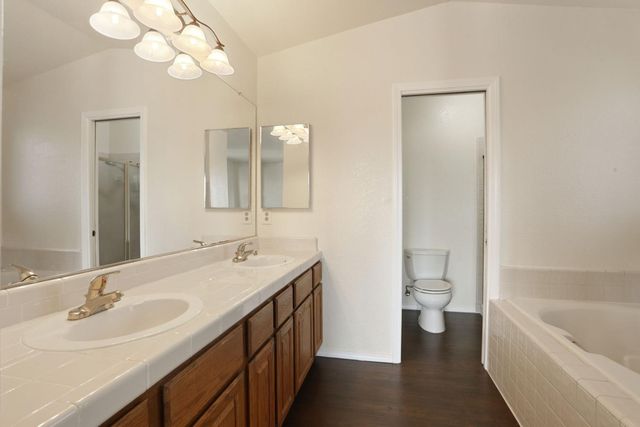 1809 Blueridge Ct, Modesto, CA 95351