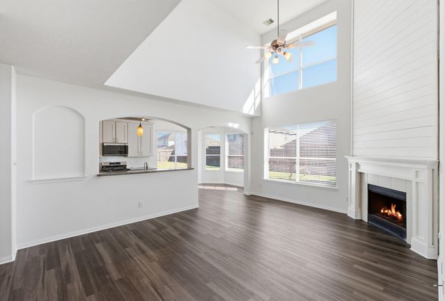 40 Morro Bay Drive, Manvel, TX 77578