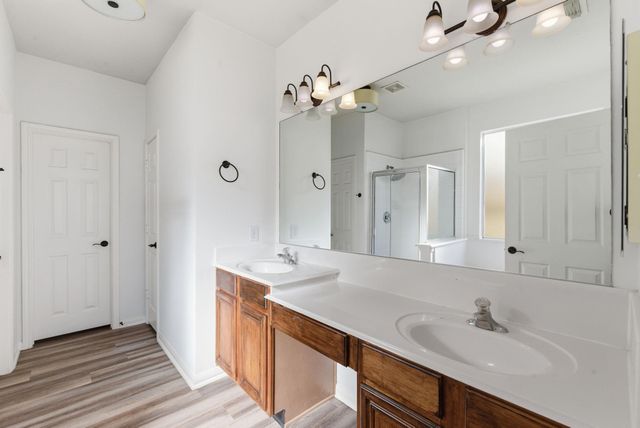 40 Morro Bay Drive, Manvel, TX 77578