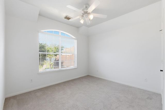 40 Morro Bay Drive, Manvel, TX 77578