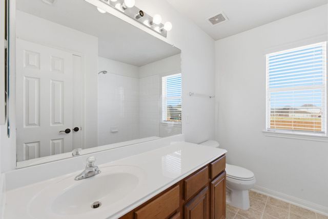 40 Morro Bay Drive, Manvel, TX 77578