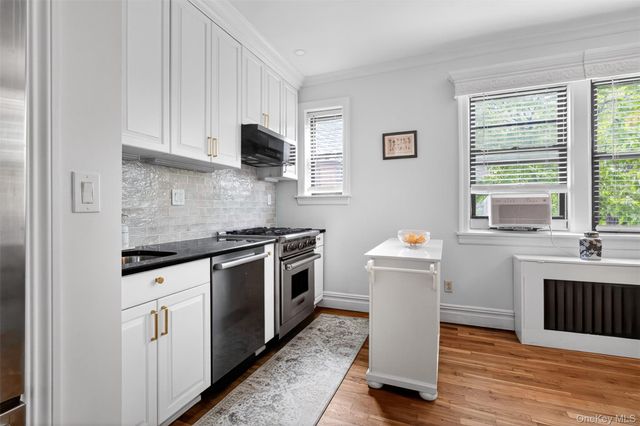 4784 Boston Post Road B23, Pelham, NY 10803