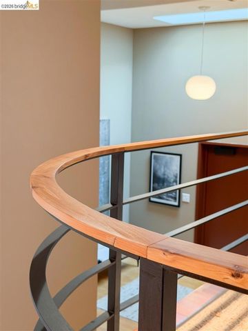 2512 9Th St 10, Berkeley, CA 94710