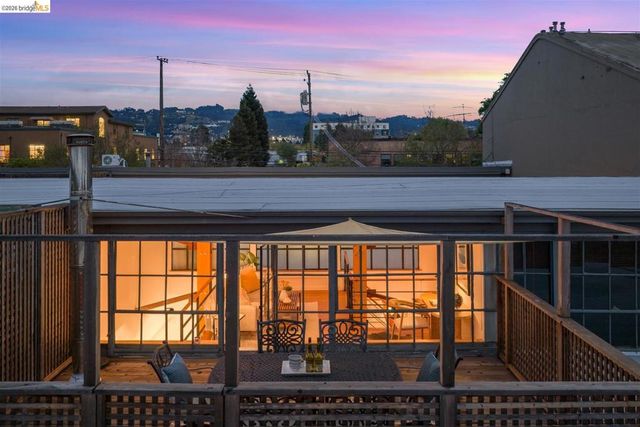 2512 9Th St 10, Berkeley, CA 94710