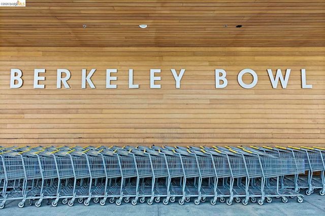 2512 9Th St 10, Berkeley, CA 94710