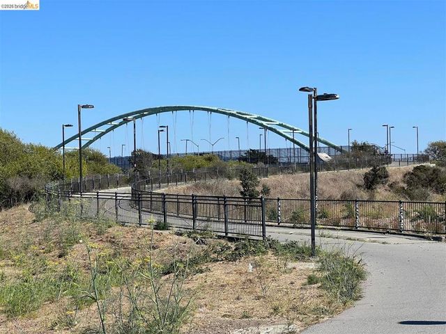 2512 9Th St 10, Berkeley, CA 94710