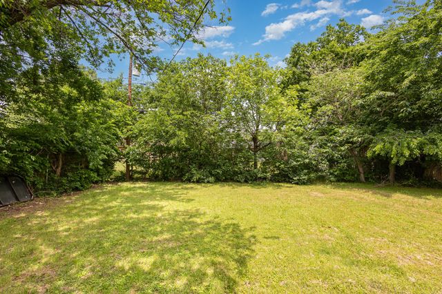 116 Denton Drive, Euless, TX 76039