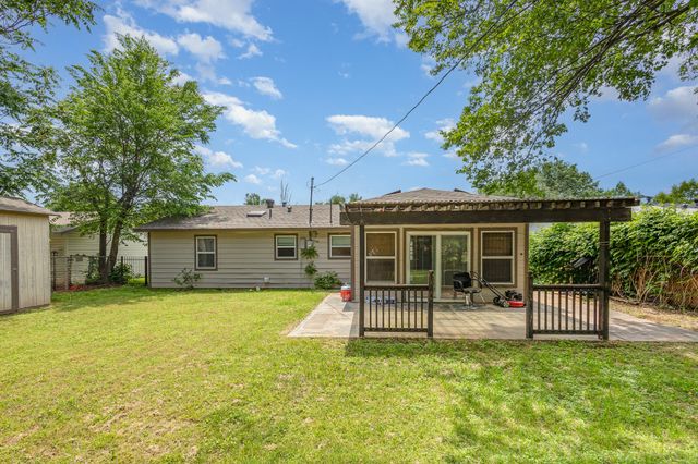 116 Denton Drive, Euless, TX 76039