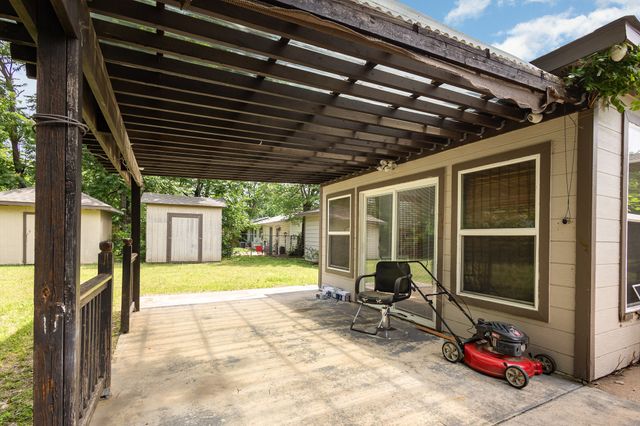 116 Denton Drive, Euless, TX 76039