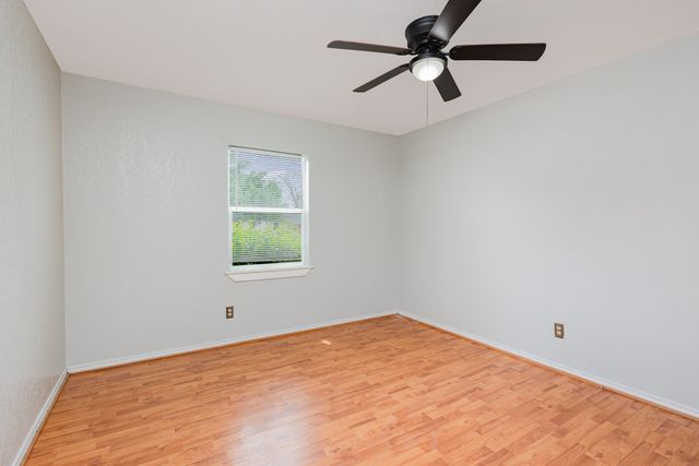 116 Denton Drive, Euless, TX 76039